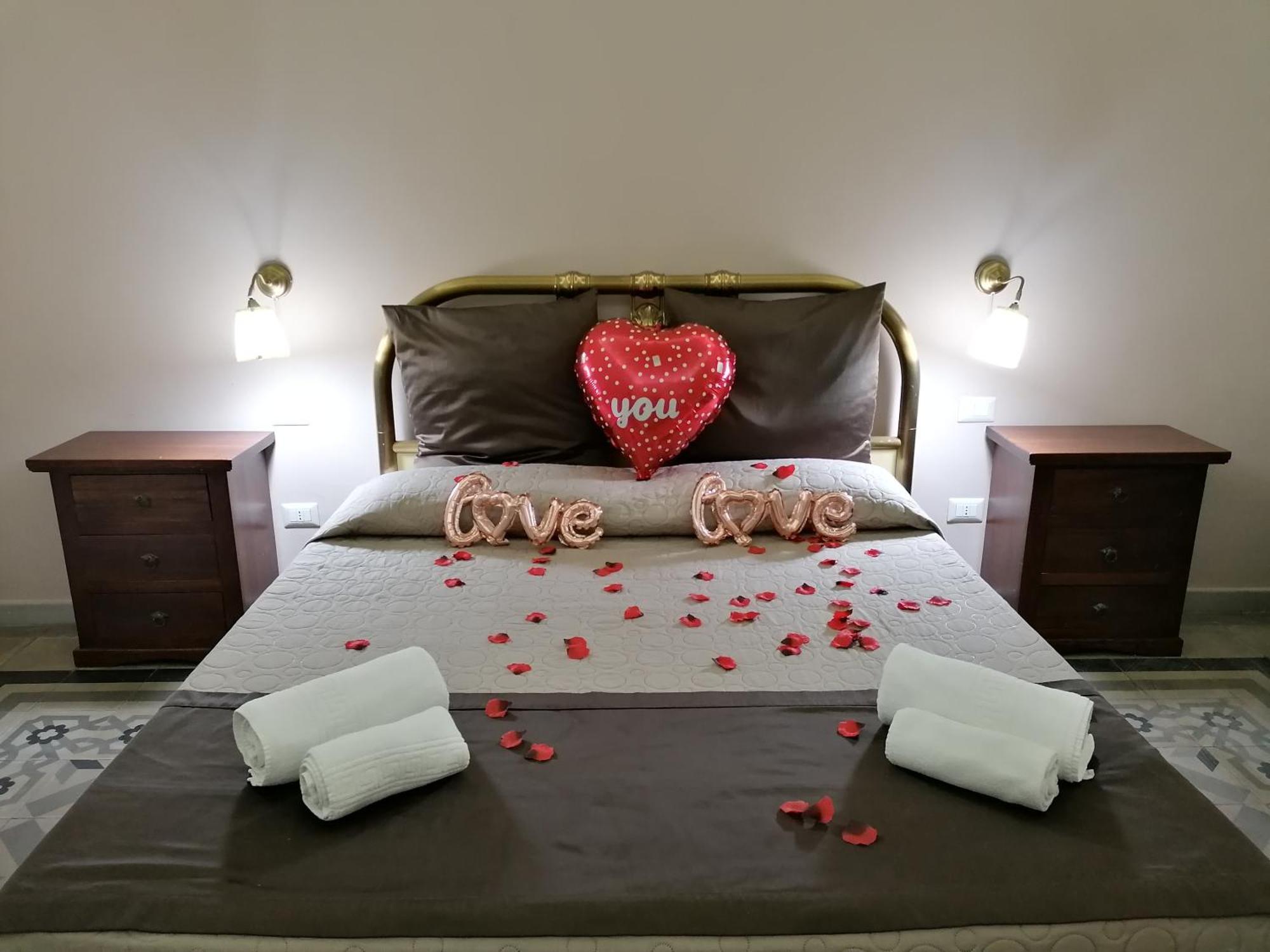 Le Suite Del Teatro Cucinino Privato Taranto Zimmer foto